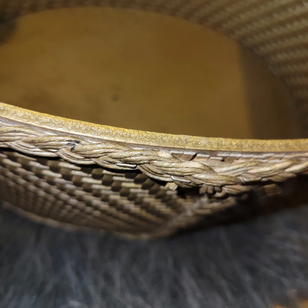 Vintage Princess Poodle Oval Sewing Basket - Picture 12 of 15